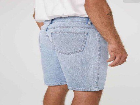 BERMUDA JEANS BÁSICA MASCULINA HERING H4D4 - Azul claro