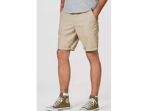 BERMUDA MASCULINA CHINO HERING HTNU - Bege