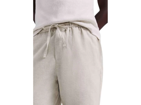 BERMUDA MASCULINA HERING LZ50 - Bege