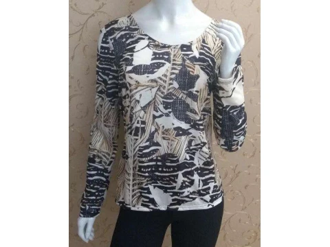 BLUSA MANGA LONGA ESTAMPADA MORENA ROSA 105911 - Preto