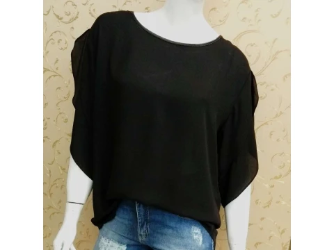 BLUSA MANGAS COM FENDA MORENA ROSA 106439 - Preto