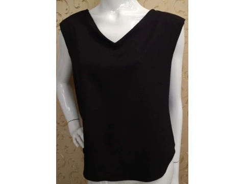 BLUSA OMBRO ESTRUTURADO MORENA ROSA 06438 - Preto