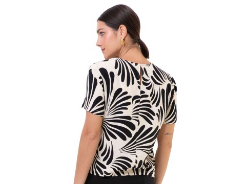 BLUSA VISCOCREPE SEIKI 720545 - Preto
