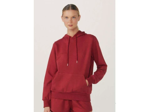 BLUSÃO FEMININO COM CAPUZ HERING 060N - Vermelho