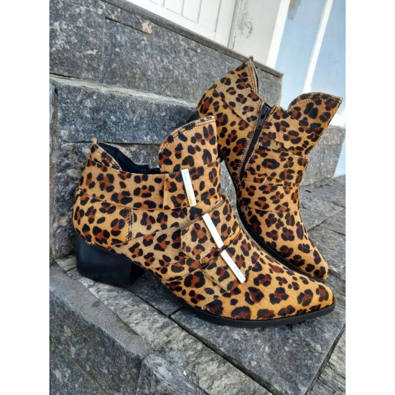 bota bottero animal print