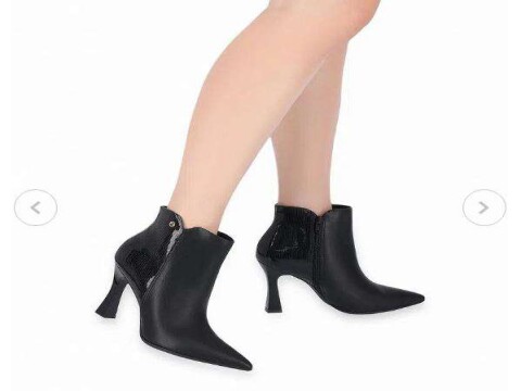 BOTA CANO CURTO SALTO ALTO PICCADILLY 749037 - Preto
