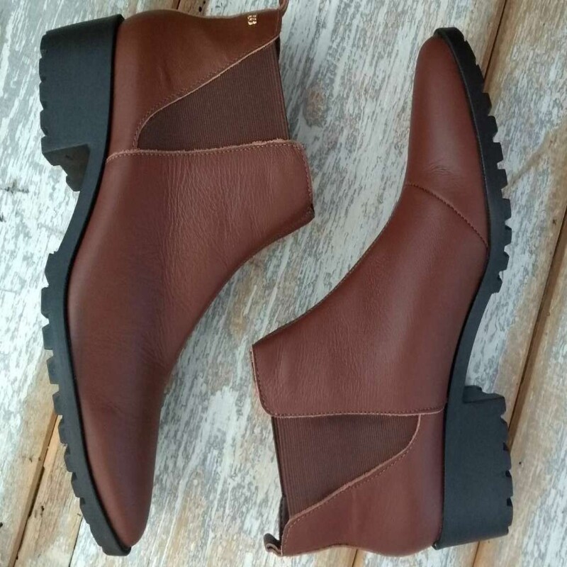 bota tratorada raphaella booz