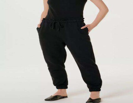 CALÇA FEMININA JOGGER EM MOLETOM HERING 05Z5 - Preto