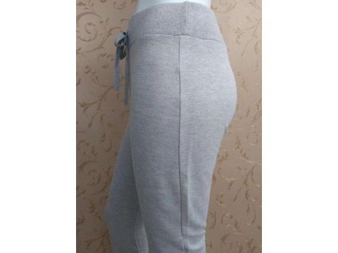 CALÇA BÁSICA FEMININA HERING 05FH - Cinza