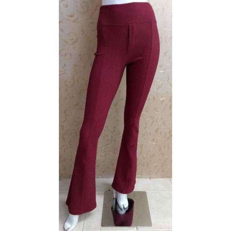 calça flare de pano
