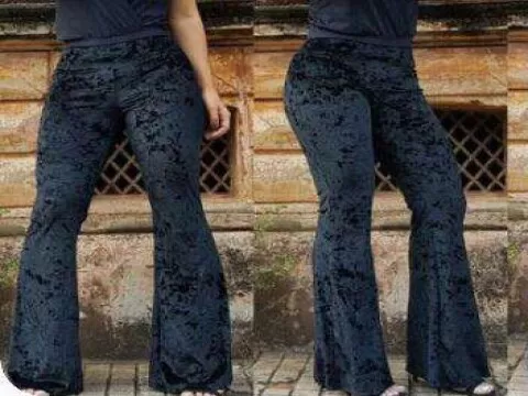 Calça flare sales camurça