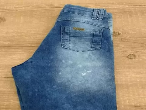 CALCA JEANS HOT PANT C/BOTÕES ÉDEN 512 - Jeans