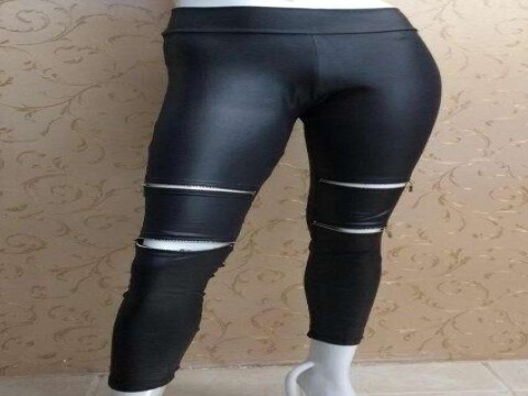 CALÇA LEGGING RECORTES EM ZÍPER ELEGGUA - Preto