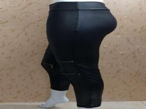 CALÇA LEGGING RECORTES EM ZÍPER ELEGGUA - Preto