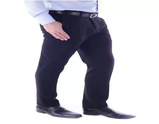 CALÇA MASCULINA COM PREGAS TERRA SANTA MICRO FIBRA - Preto