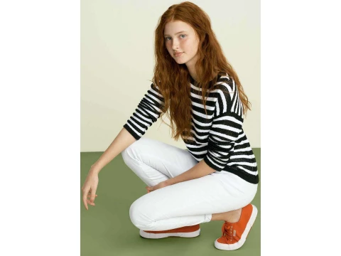 CALÇA SKINNY EM SARJA HERING H912 - Branco CALÇA SKINNY EM SARJA HERING H912 - Branco