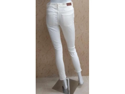 CALÇA SKINNY JEANS HERING H93J - Bege CALÇA SKINNY JEANS HERING H93J - Bege
