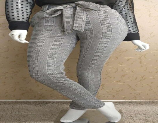 CALÇA XADREZ CÓS COM ELÁSTICO E CINTO - Cinza
