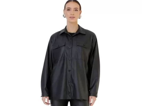 CAMISA COURO SINTÉTICO BOLSO FRENTE SEIKI 321233 - Preto