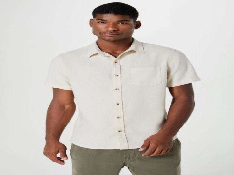 CAMISA MASCULINA COM BOTÕES EM LINHO HERING K48R - Bege