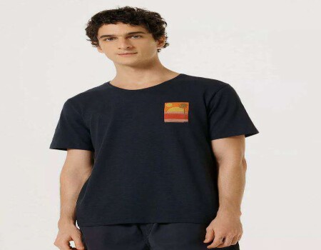 CAMISETA MASCULINA ESTAMPADA HERING 4F74 - Marinho