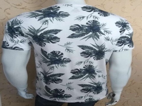 CAMISETA SLIM MASCULINA EM ALGODÃO HERING 4EFK1- - Branco