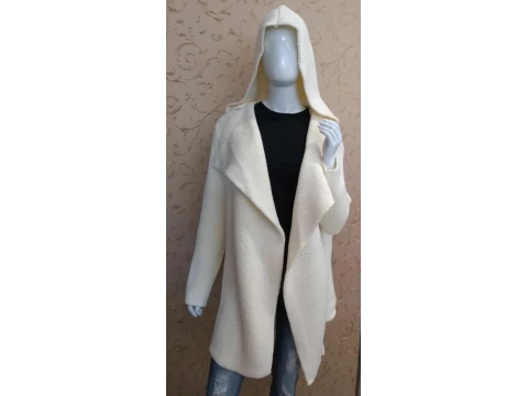 CASACO ALONGADO COM CAPUZ DE TRICOT MACLAUD MC 303 - Cru