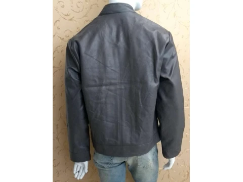 JAQUETA MASCULINA MATERIAL SINTÉTICO HERING KTU1 - Preto