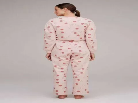 PIJAMA LONGO ESTAMPADO EM MOLETINHO HERING 7CJK - Rosa