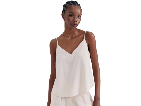 REGATA EM LINHO FEMININA HERING K4FL - Creme REGATA EM LINHO FEMININA HERING K4FL - Creme