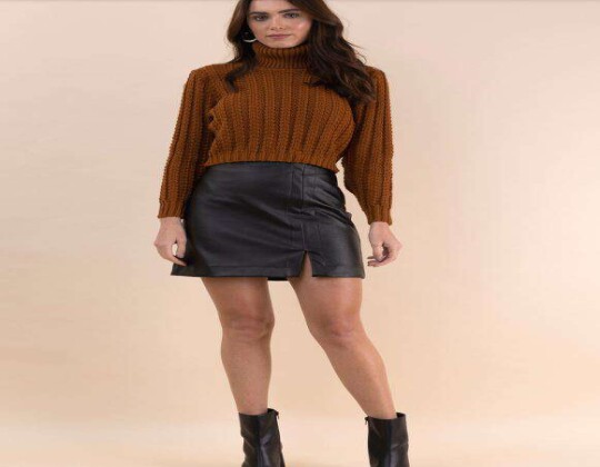 SAIA CURTA EM COURO FAKE BEAUTIFULL 30203 - Preto