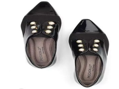 SAPATO VERNIZ COM PÉROLAS PICCADILLY 278003 - Preto