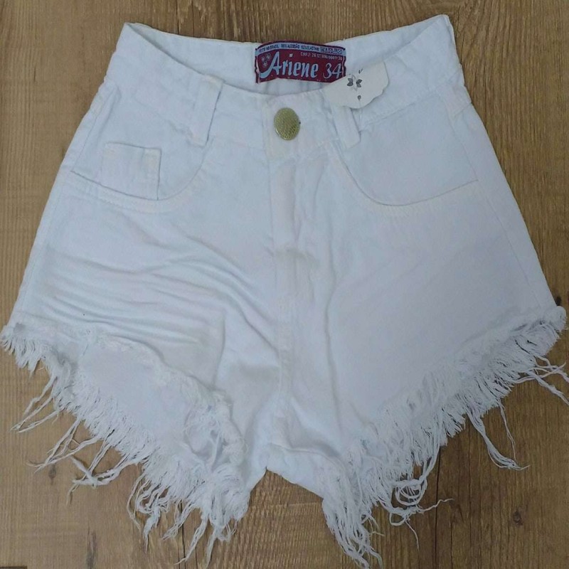 shorts branco desfiado