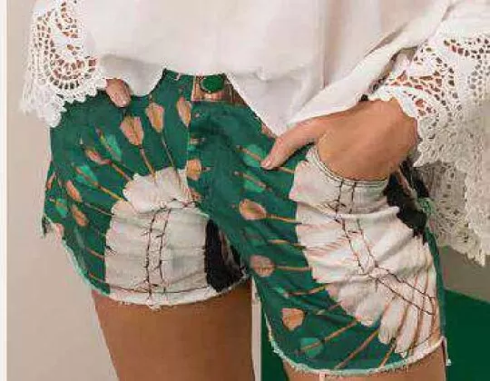 SHORTS SARJA ESTAMAPADO MORENA ROSA 203390 - Verde