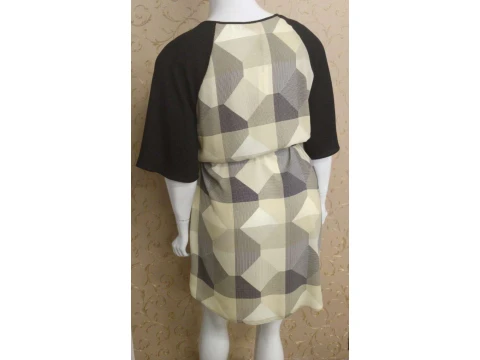 T-SHIRT DRESS COM FAIXA MARIA VALENTINA 105840 - Bege T-SHIRT DRESS COM FAIXA MARIA VALENTINA 105840 - Bege