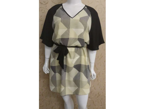 T-SHIRT DRESS COM FAIXA MARIA VALENTINA 105840 - Bege T-SHIRT DRESS COM FAIXA MARIA VALENTINA 105840 - Bege