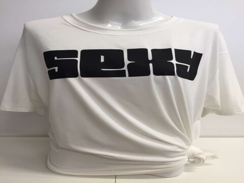 T-SHIRT PLUS COM ESTAMPA KATHERINE - Azul