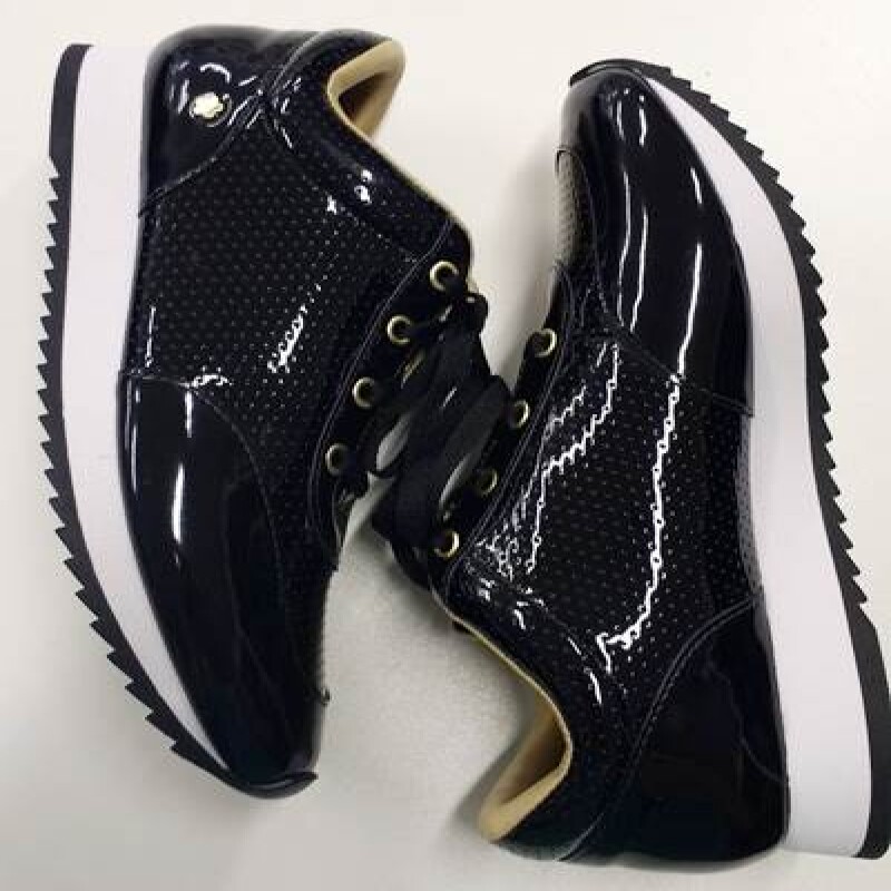 tenis preto feminino brilhoso