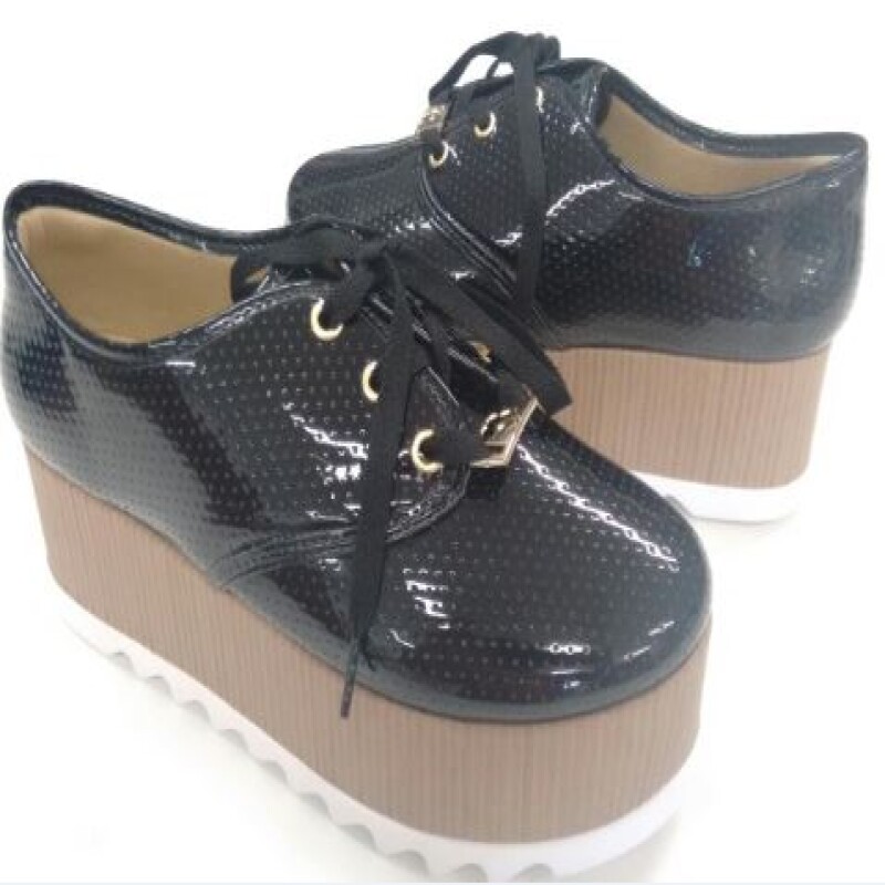 tenis flatform petite jolie