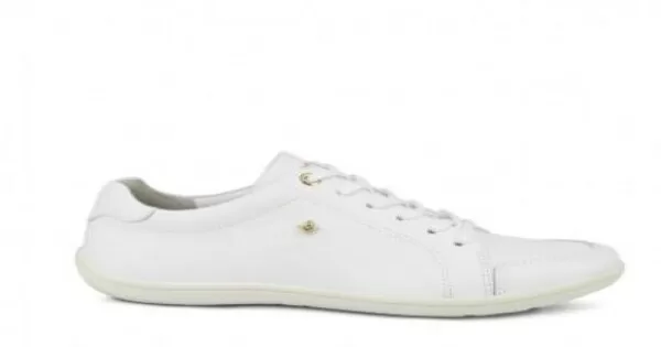 Sapato branco sales cravo e canela