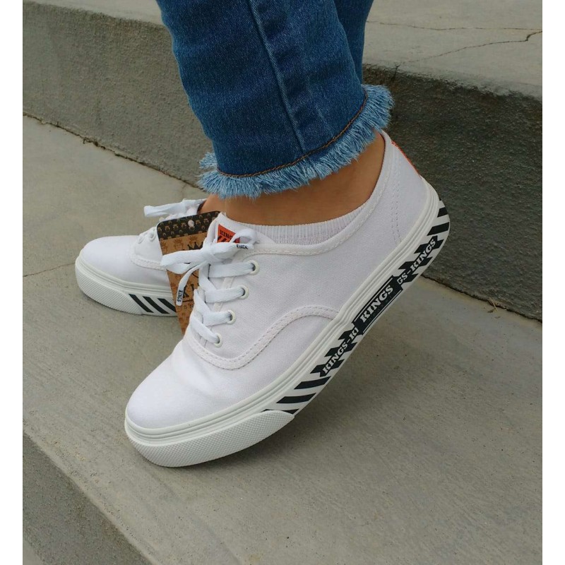 TÊNIS EM LONA KINGS SNEAKERS 3001 - Branco - Delabela