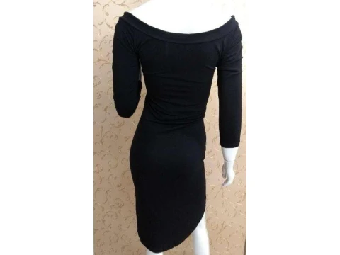 VESTIDO CURTO E JUSTO ILHÓS LUK´S - Preto
