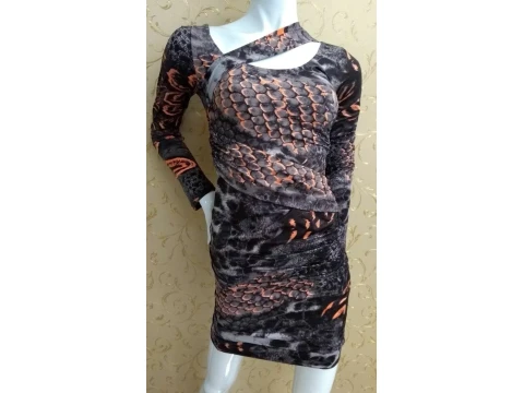 VESTIDO ESTAMPADO MANGA LONGA MORENA ROSA 101571 - Preto VESTIDO ESTAMPADO MANGA LONGA MORENA ROSA 101571 - Preto